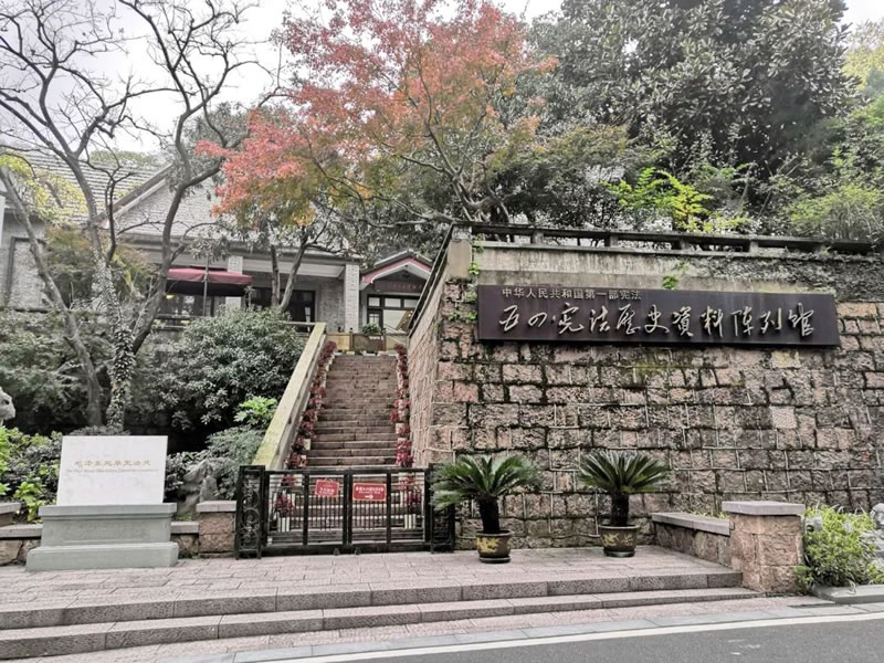 红色之旅念党恩 乡村研学促发展